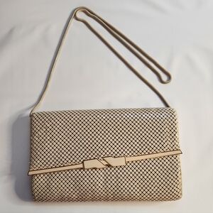 Vintage Whiting and Davis White Metal Mesh Clutch Purse Party Evening